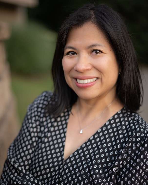 Melanie Flores, Director of Solutions Consulting SymTrain